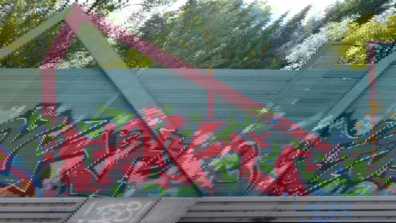 Graffiti Wall - Photo by crazyg - gak (2013)