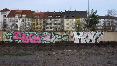 Graffiti Bombing - Photo by crazyg (2013)