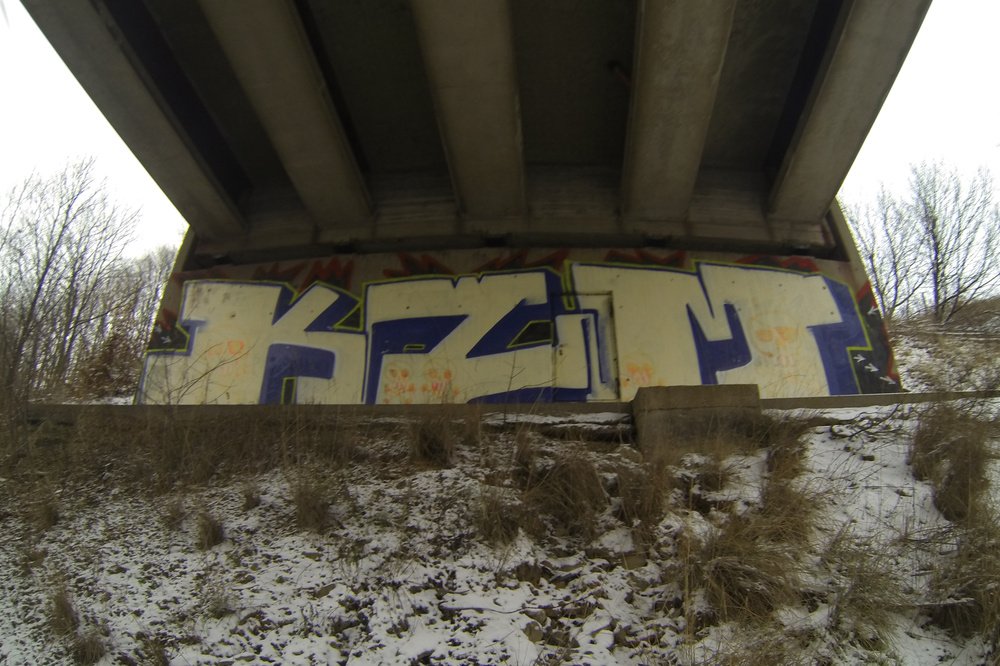 Graffiti Bombing in Saarbrücken - Photo by crazyg - kzm