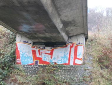 Graffiti Wall - Photo by crazyg - kzm