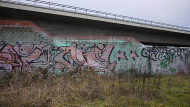 Graffiti Wall in Saarbrücken - Photo by crazyg - ron, agil