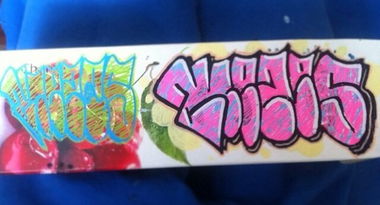 Graffiti Sketch - Photo by creezes