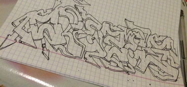 Graffiti Sketch - Photo by creezes