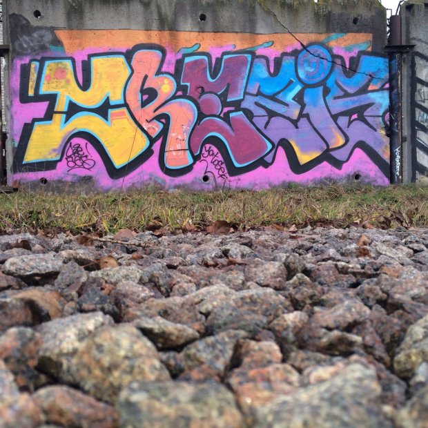 Graffiti Bombing - Photo by creezes