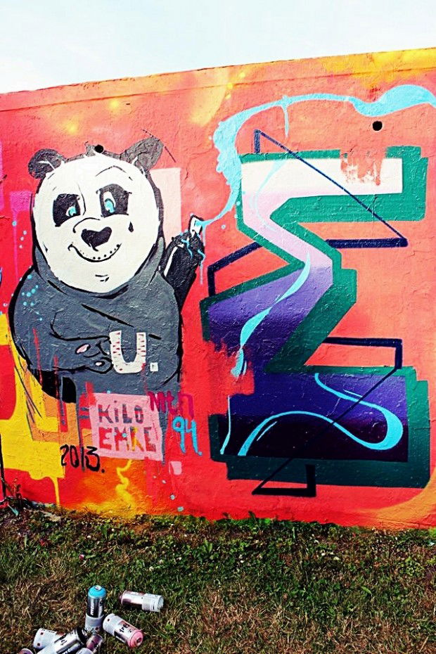 Graffiti Wall in bremen - Photo by creiser (2013)