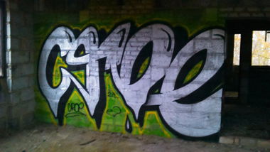 Graffiti Wall - Photo by croe