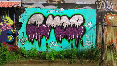 Graffiti Wall - Photo by croe