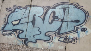 Graffiti Wall - Photo by crps13