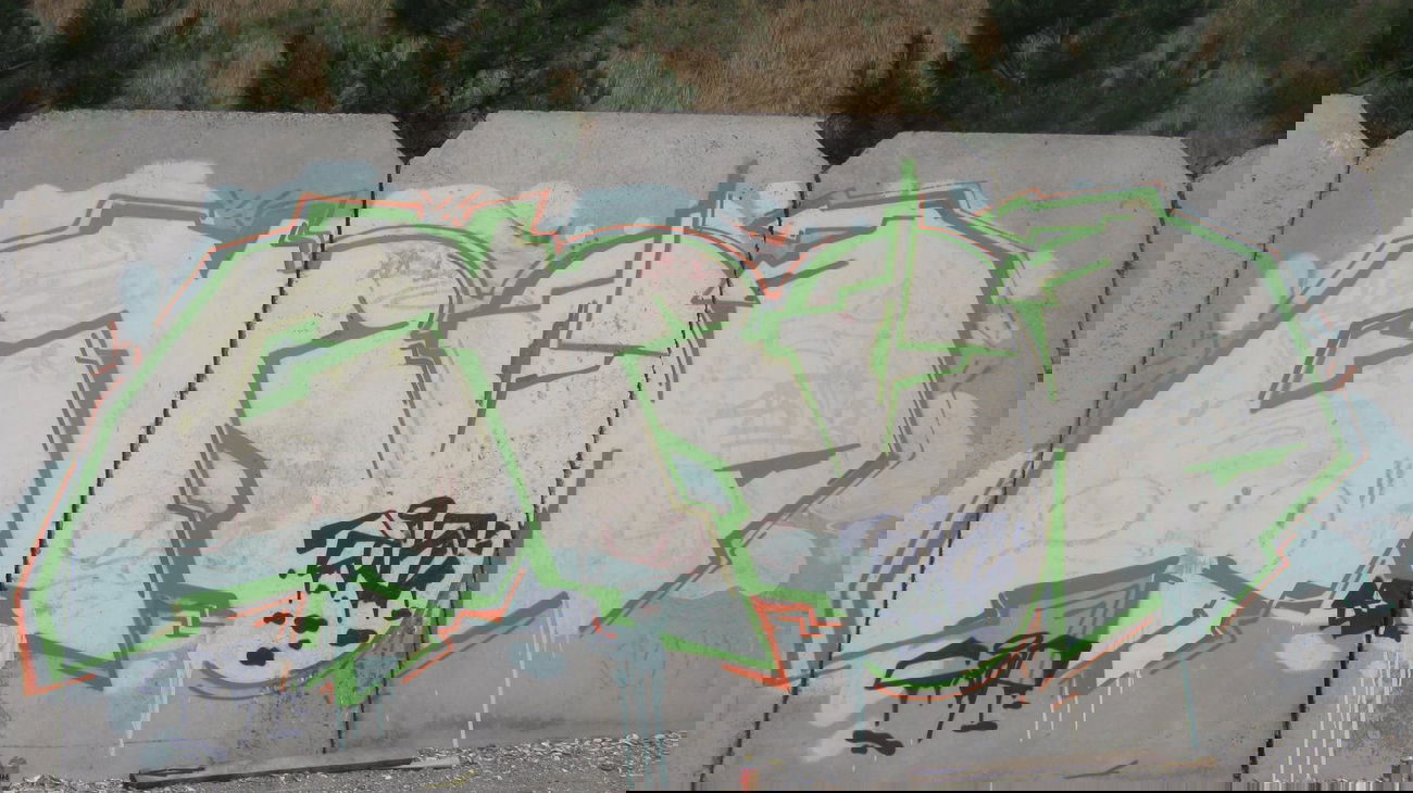 Graffiti Wall - Photo by crps13