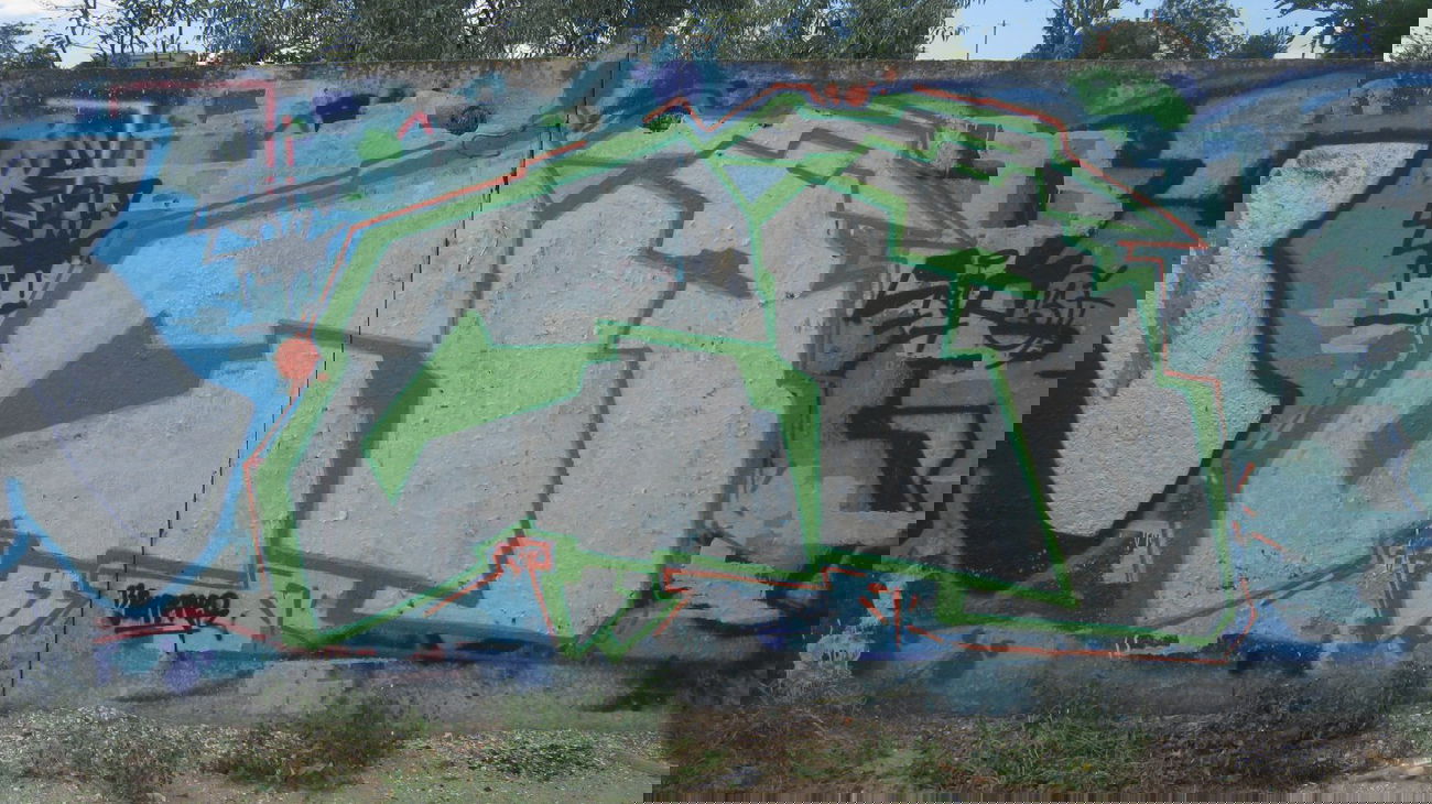 Graffiti Wall - Photo by crps13