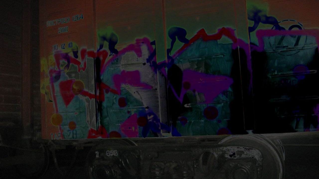 Graffiti Train - Photo by crps13