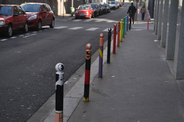 Graffiti Street Art in Paris - Photo by cru3l