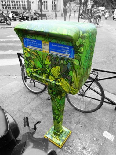 Graffiti Street Art in Paris - Photo by cru3l