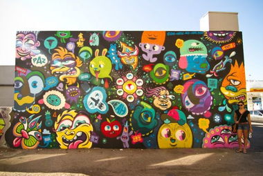 Graffiti Wall in Los Angeles - Photo by cruze2 - Bue, Dyer