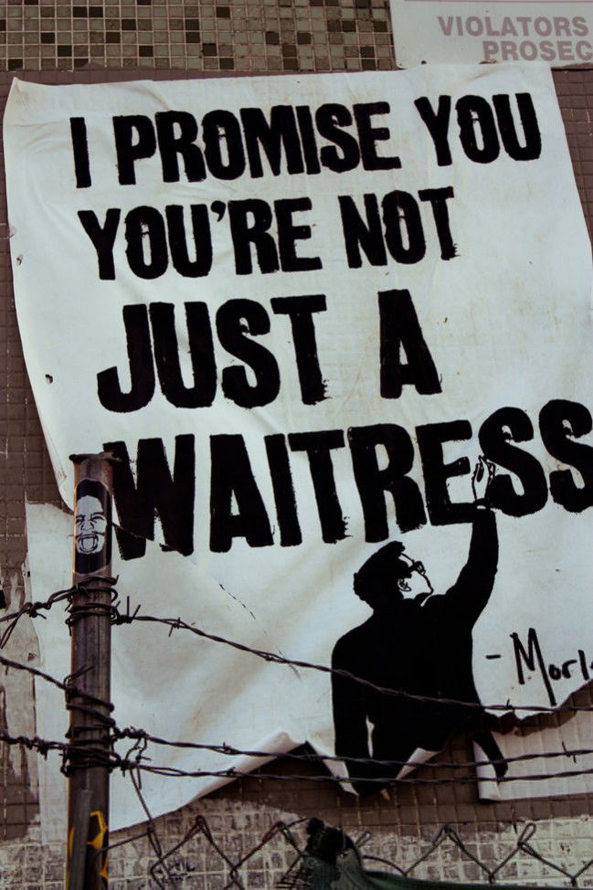 Graffiti Street Art in Los Angeles - Photo by cruze2 - Morley