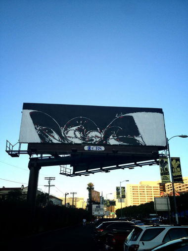 Graffiti Bombing in Los Angeles - Photo by cruze2 - Zes