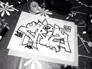 Graffiti Sketch - Photo by cruzoe (2014)