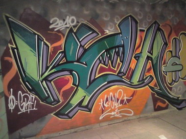 Graffiti Wall - Photo by curko