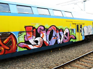 Graffiti Train - Photo by curko
