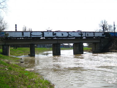Graffiti Train - Photo by curko