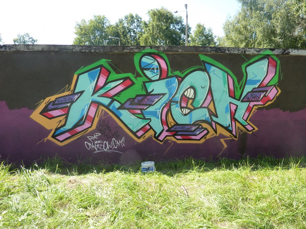 Graffiti Wall - Photo by curko