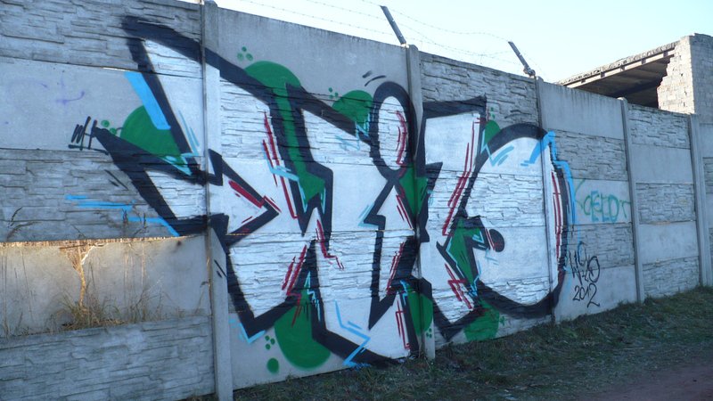 Graffiti Wall - Photo by curko