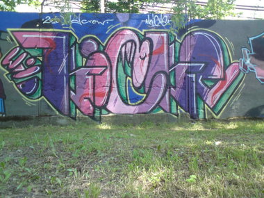 Graffiti Wall - Photo by curko
