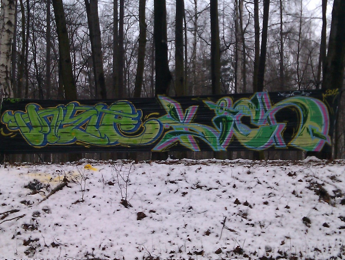 Graffiti Wall - Photo by curko