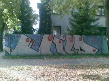 Graffiti Bombing - Photo by curko