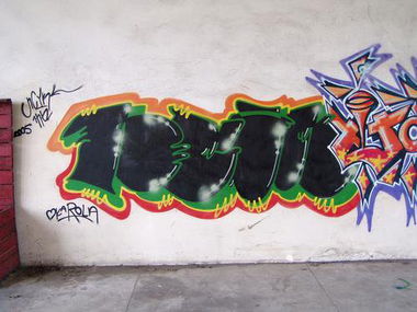 Graffiti Wall - Photo by curko