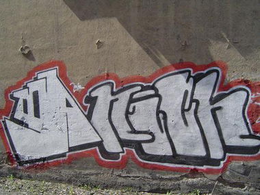 Graffiti Bombing - Photo by curko