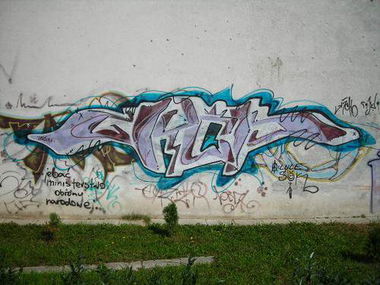 Graffiti Bombing - Photo by curko