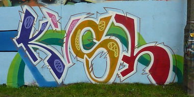 Graffiti Wall - Photo by curko