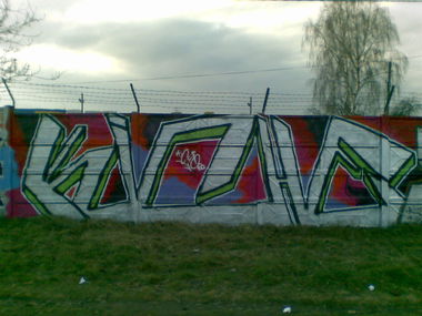 Graffiti Wall - Photo by curko