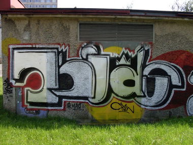 Graffiti Wall - Photo by curko