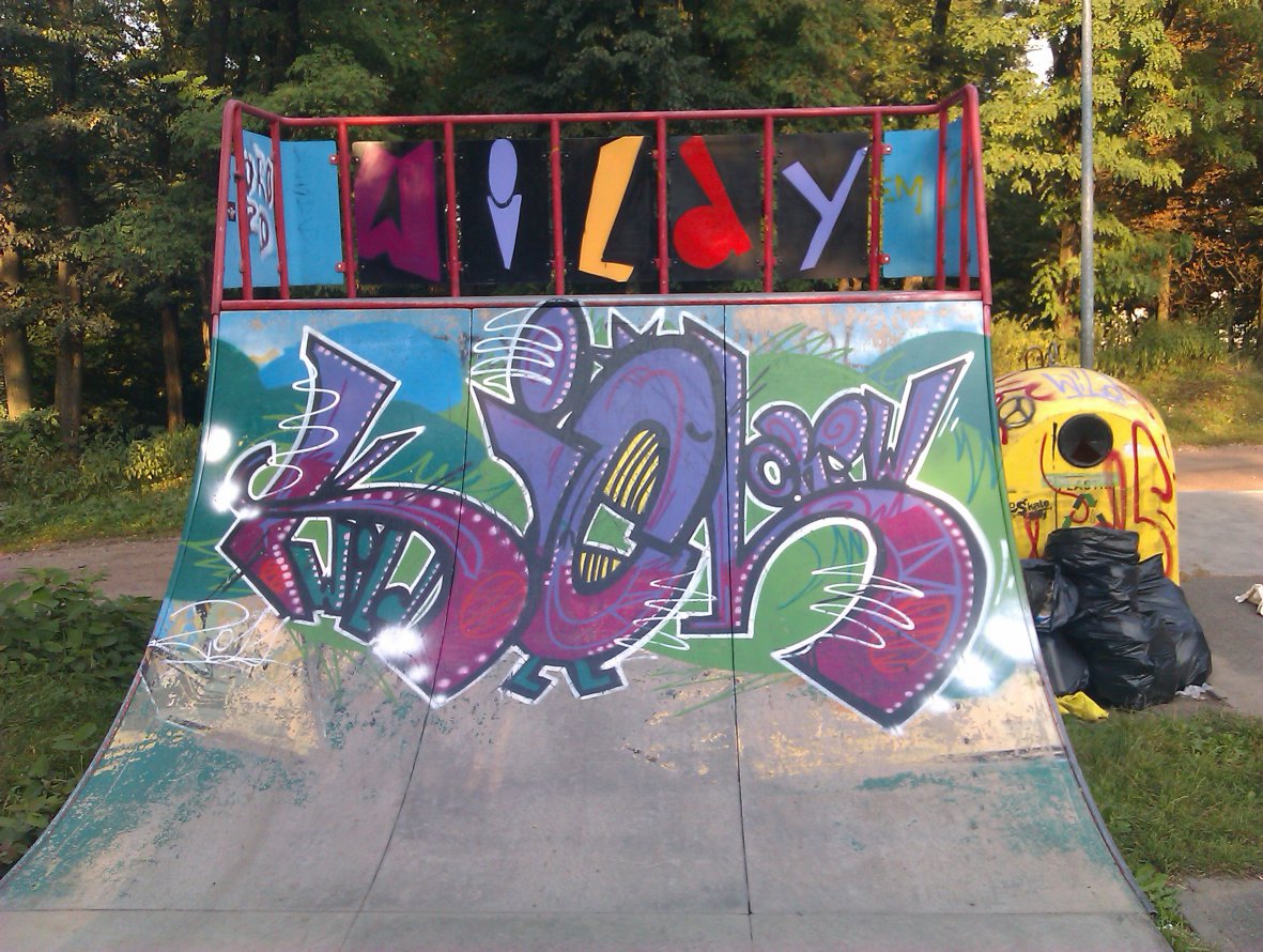 Graffiti Wall - Photo by curko