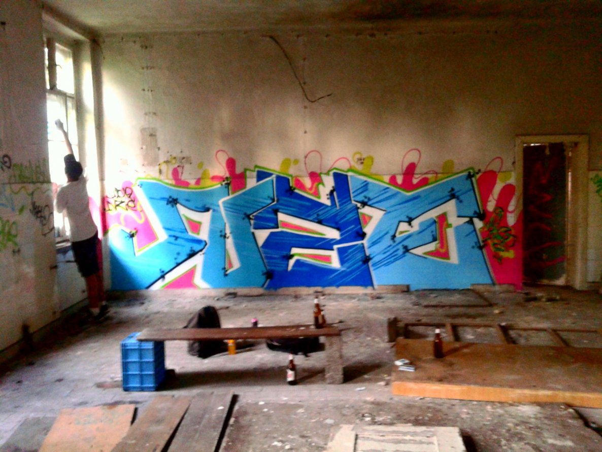 Graffiti Wall - Photo by czarekjurek (2014)