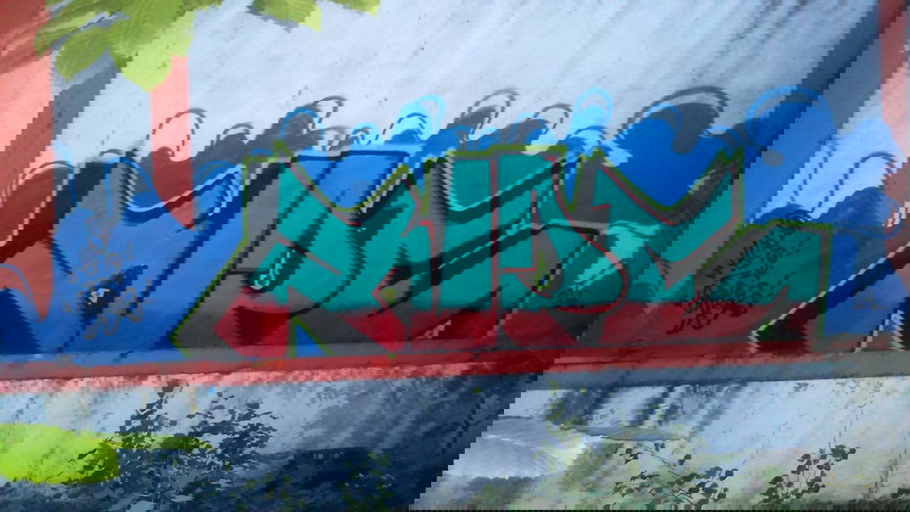 Graffiti Wall - Photo by czarekjurek (2014)