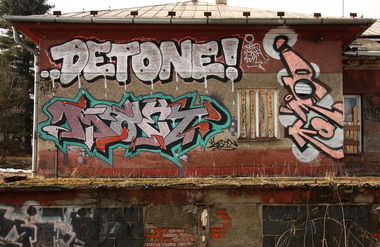 Graffiti Wall in Česko - Photo by czechffiti - detone, moet, amok