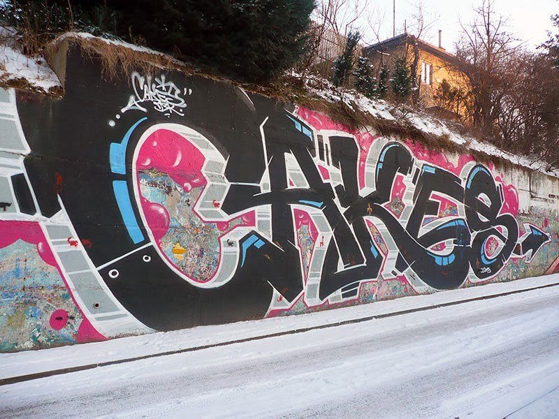 Graffiti Wall in Česko - Photo by czechffiti - cakes