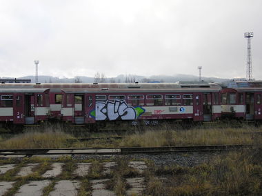 Graffiti Train in Hradec Kralove - Photo by czechffiti - cls, trash