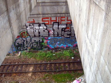 Graffiti Wall in Praha - Photo by czechffiti - train, line