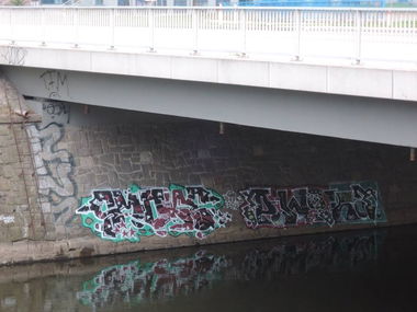 Graffiti Wall in Brno - Photo by czechffiti - bridge (2015)