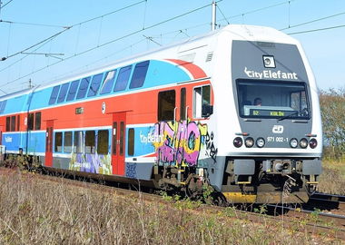 Graffiti Train in Czech  - Photo by czechffiti - city, elefant