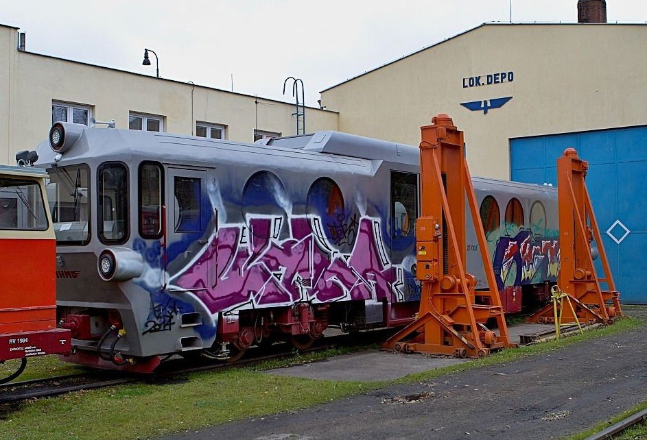 Graffiti Train in Česko - Photo by czechffiti - ultra, ponorka (2014)