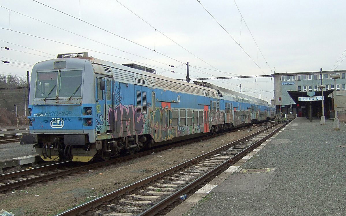 Graffiti Train in Beroun - Photo by czechffiti - umc, aqf