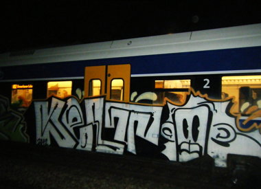 Graffiti Train - Photo by daREALziegenpeter - kelt, abm (2012)