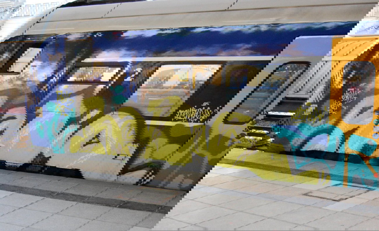 Graffiti Train - Photo by daREALziegenpeter - ratio