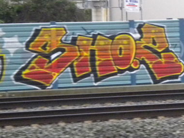 Graffiti Bombing - Photo by daREALziegenpeter - Sho2