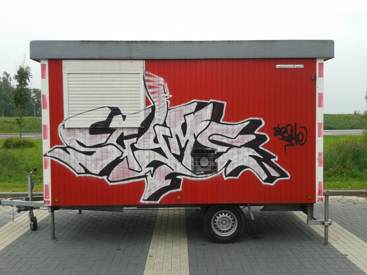 Graffiti Wall - Photo by daREALziegenpeter - scyme